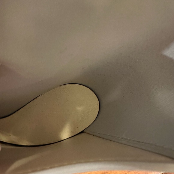 Giaquinto Bucket Bag - Picture 6 of 8